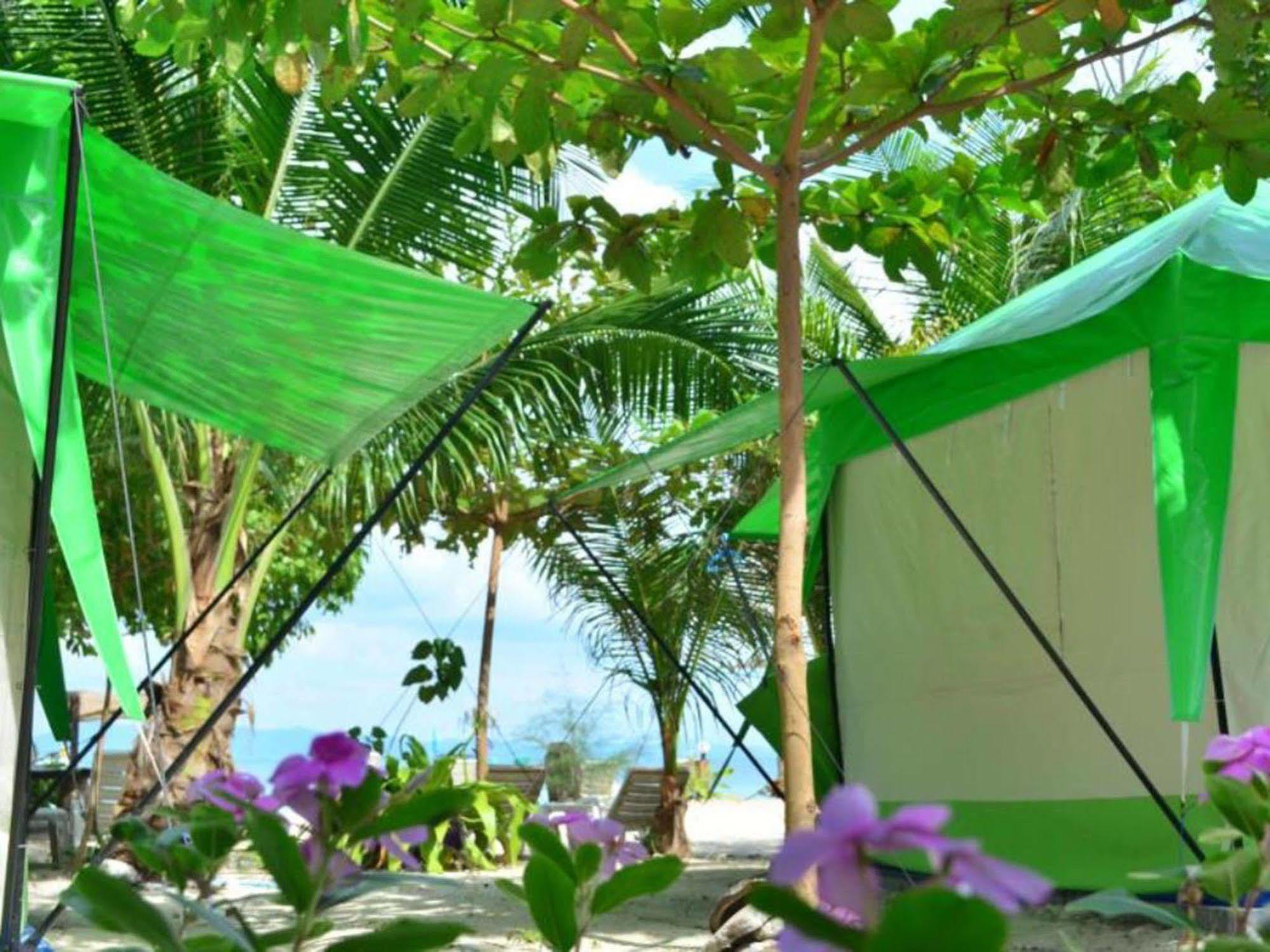 Koh Ngai Camping Hotell Eksteriør bilde